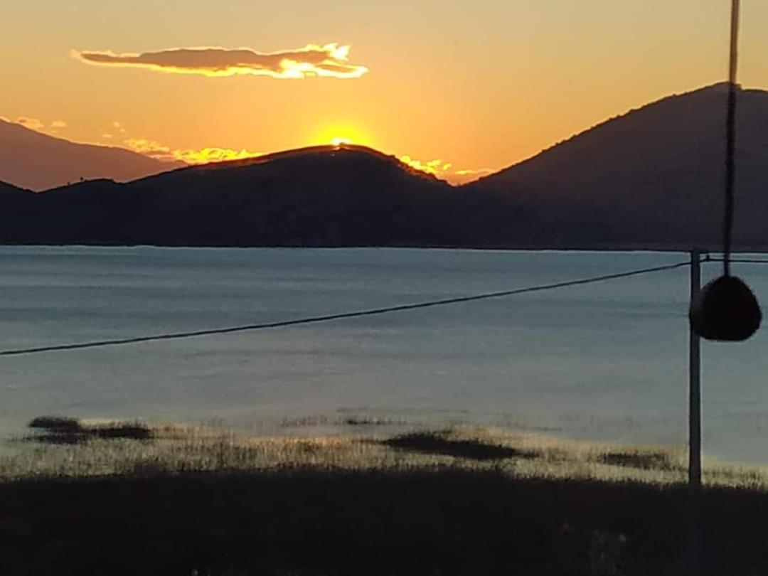 Haustor Skadar Lake Podgorica Exteriör bild