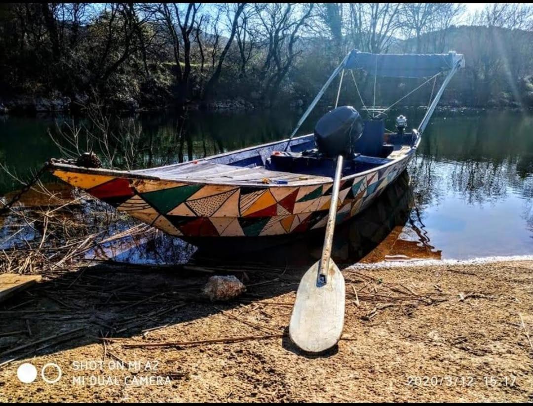 Haustor Skadar Lake Podgorica Exteriör bild