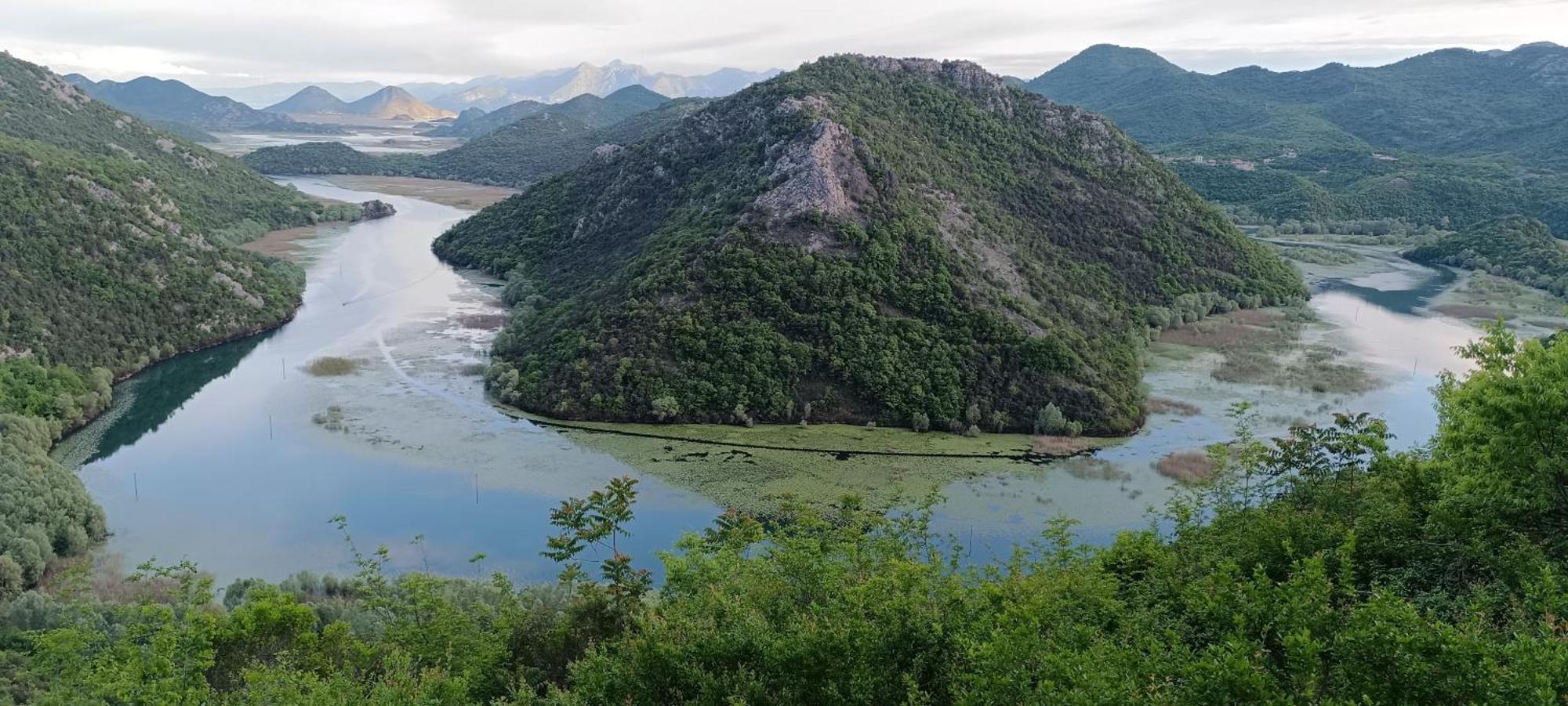 Haustor Skadar Lake Podgorica Exteriör bild